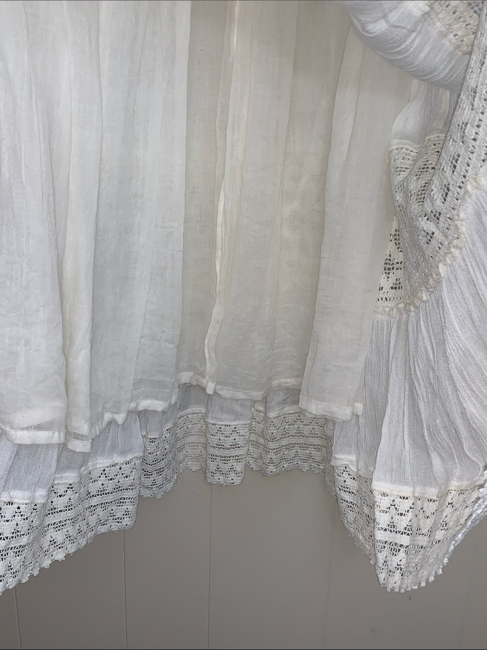 Magic Cream Crochet Lace Tiered Maxi Skirt - Picture 6 of 7